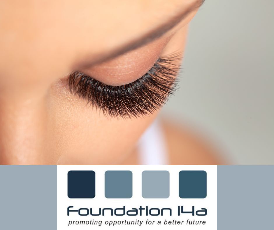 Ultimate Lash Boost Course - Close up of models eye, with beautiful full lashes.